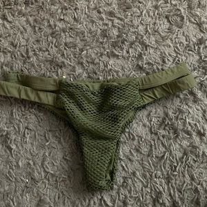 Billabong small bathing suit bottoms